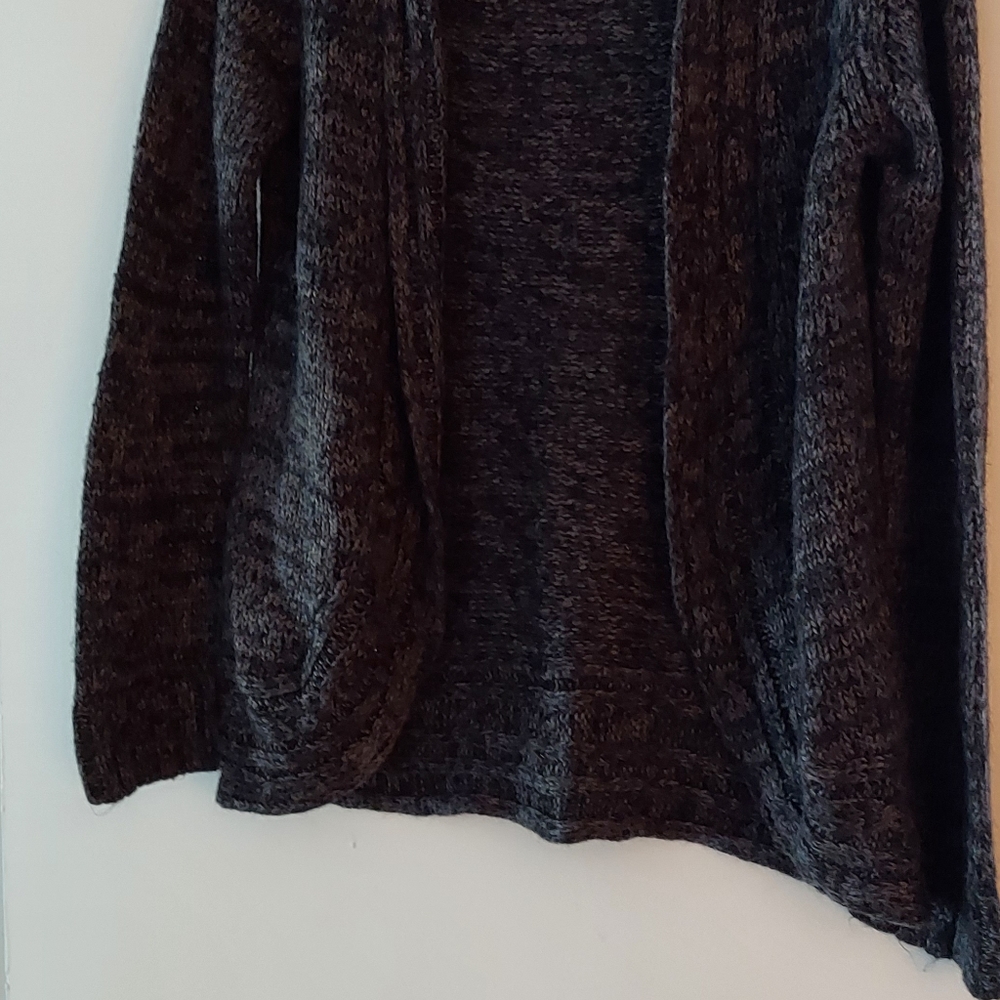 Sweater - Picture 2 of 3